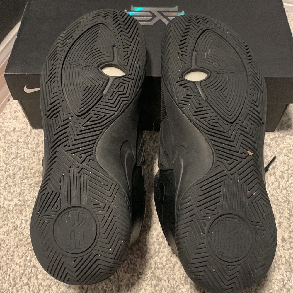 Kyrie Flytrap Lll - image 3